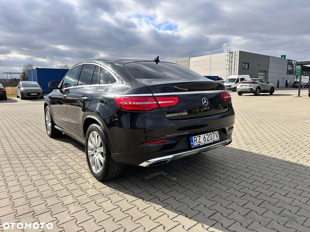 Mercedes-Benz GLE 400 4-Matic 9G-TRONIC - 3