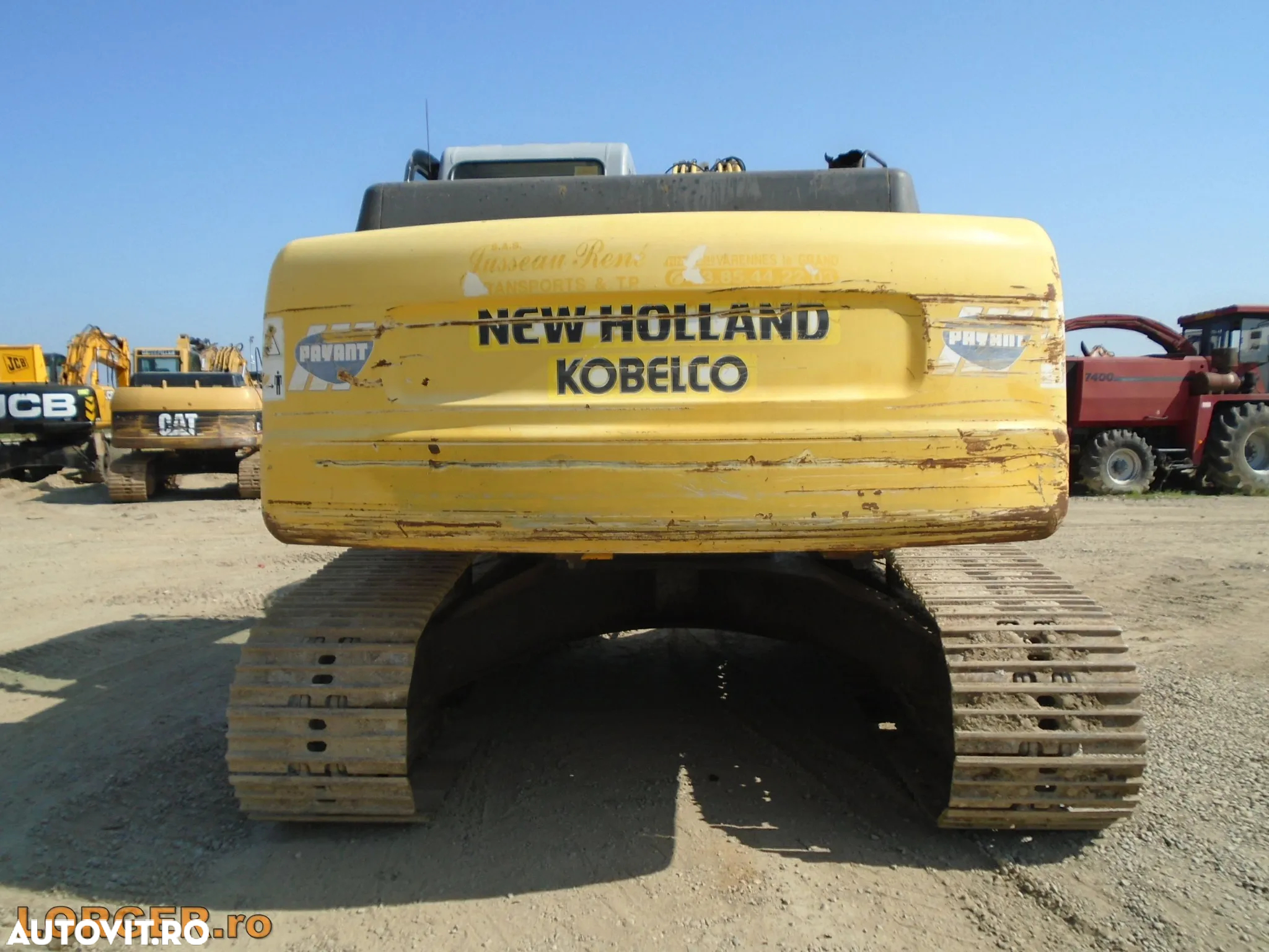 New Holland E 215 - 5