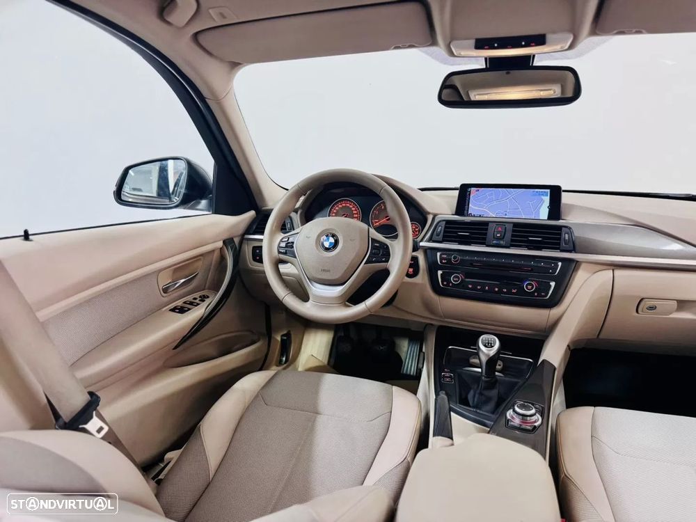 BMW 318 d Modern Line - 32