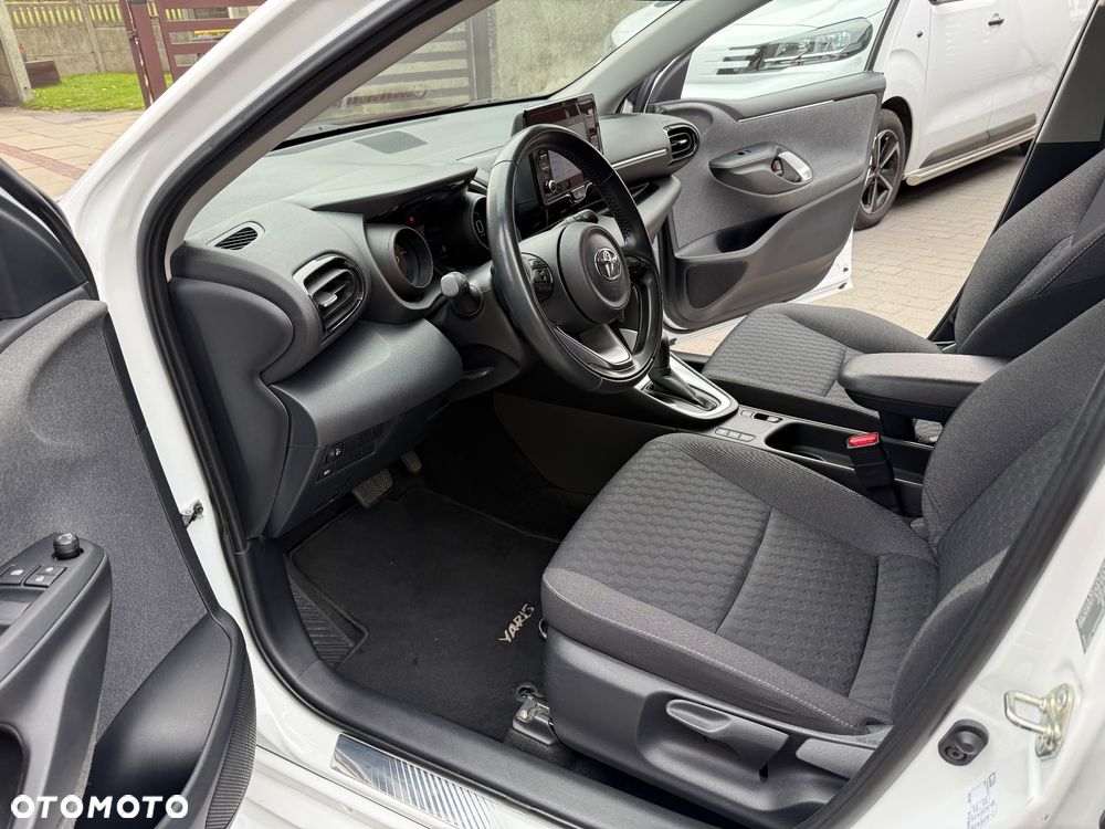 Toyota Yaris ver-hybrid-116-1-5-vvt--i-comfort - 5