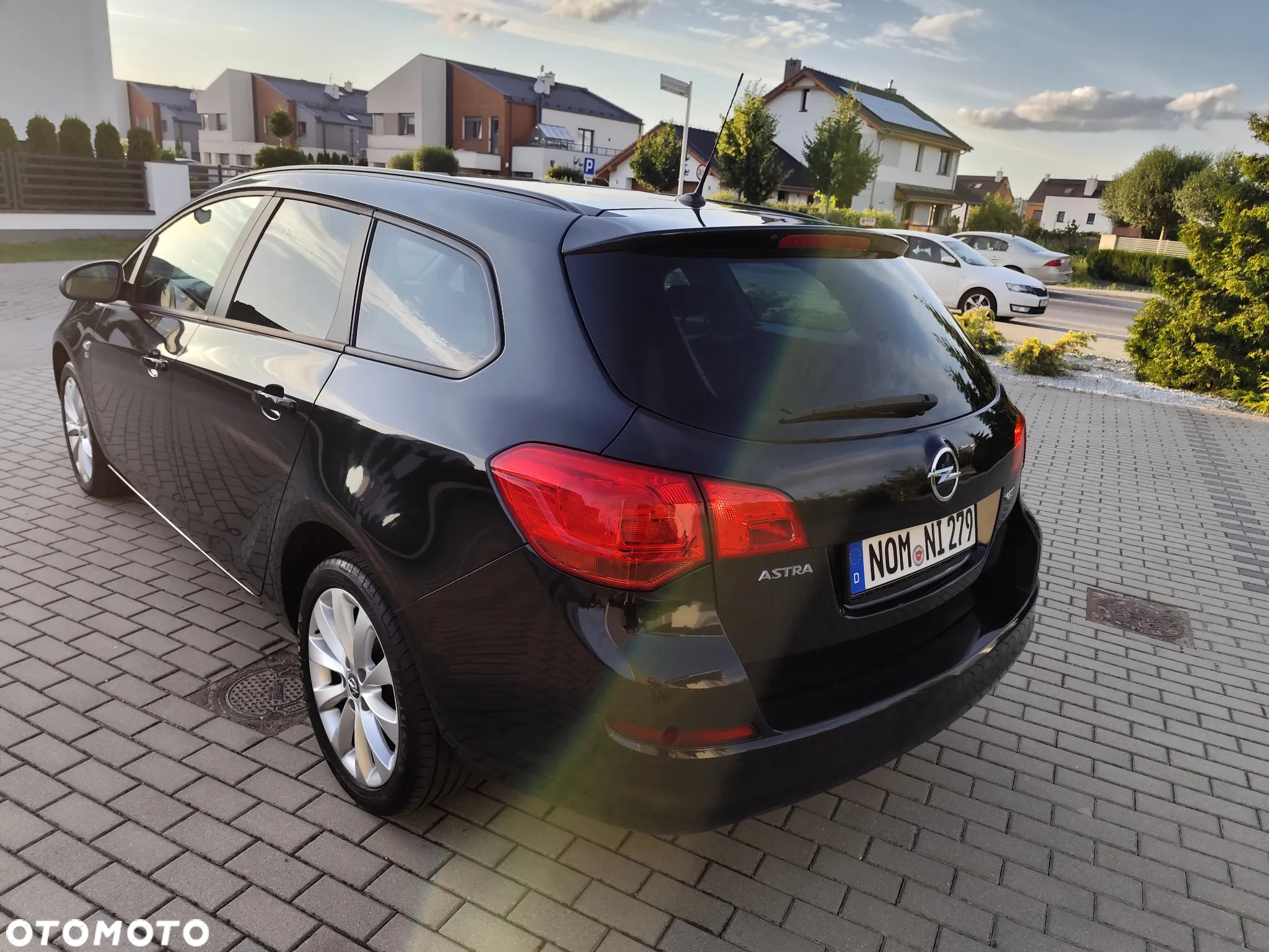 Opel Astra IV 1.7 CDTI Cosmo - 5