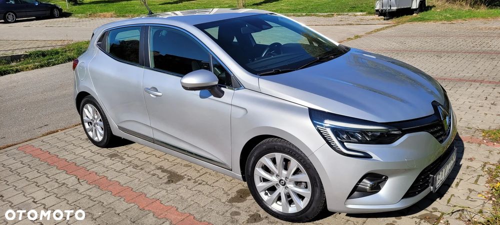 Renault Clio - 9