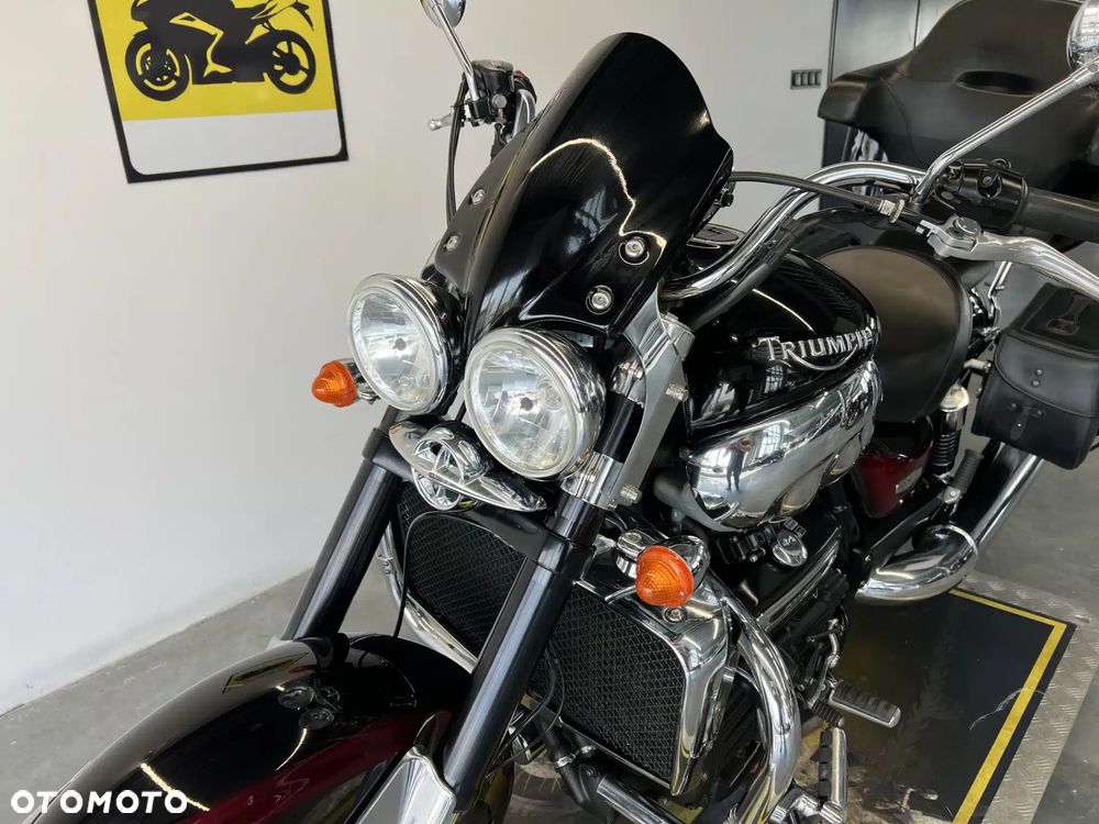Triumph Rocket - 8