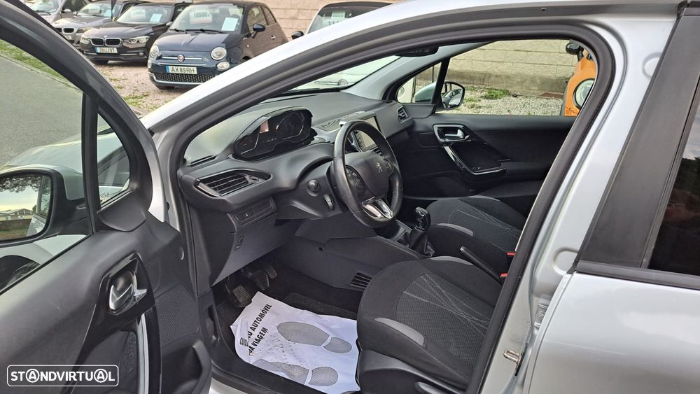 Peugeot 208 1.4 HDi Active - 7