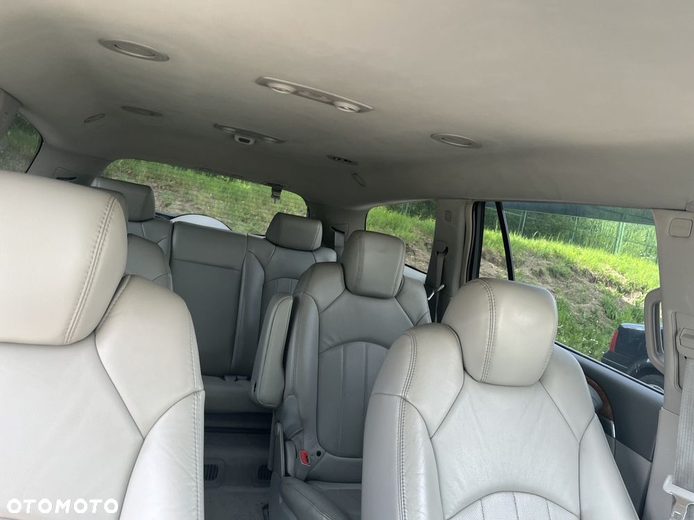 Buick Enclave - 6