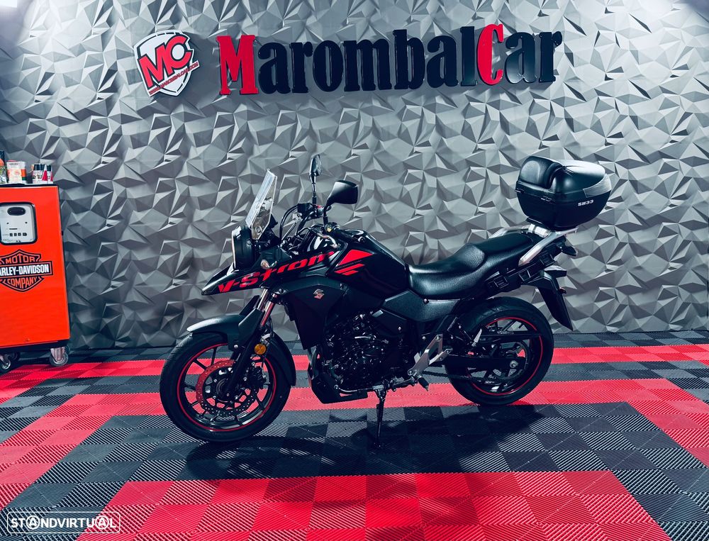 Suzuki V DL STROM 250 - 28