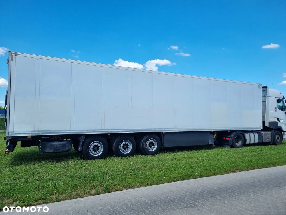Schmitz Cargobull SKO 24/L - 6