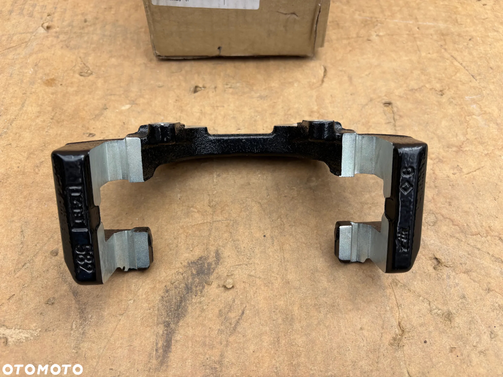 Oryginalne Nowe Jarzmo Zacisku BMW E82 3 E90 E91 E92 E93 Tylne Lewe Prawe 2283359 - 2