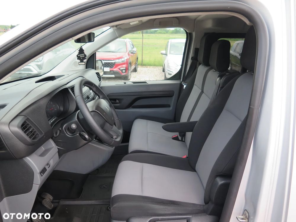 Peugeot Expert Kombi Long 2,8t - 16