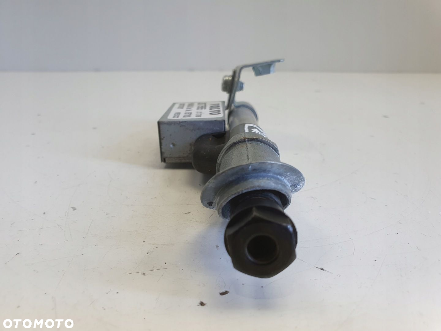 Volvo VOLVO C70 II Cabrio WZMACNIACZ ANTENY antena 30775655 - 4