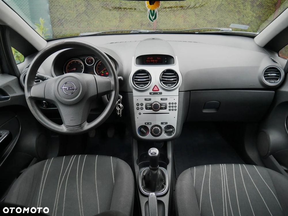 Opel Corsa 1.4 16V Edition - 22