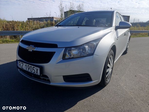 Chevrolet Cruze 1.6 LT - 2