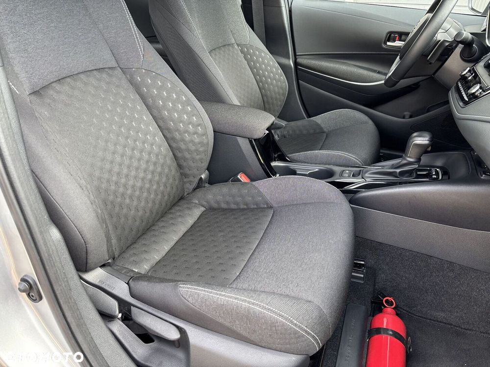 Toyota Corolla 2.0 Hybrid Comfort - 7