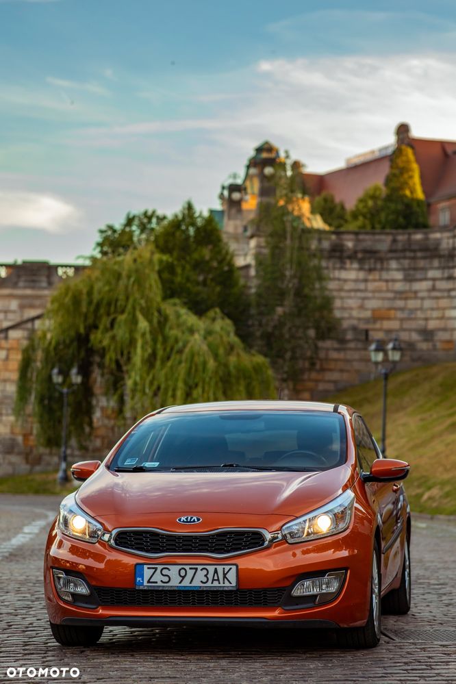 Kia ProCeed 1.6 GDI L - 3