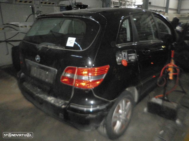 Carro MOT: 640940 CXVEL: A7112610101 MERCEDES CLASS B 245 2009 180 2.0CDI 109CV 5P PRETO DIESEL - 10
