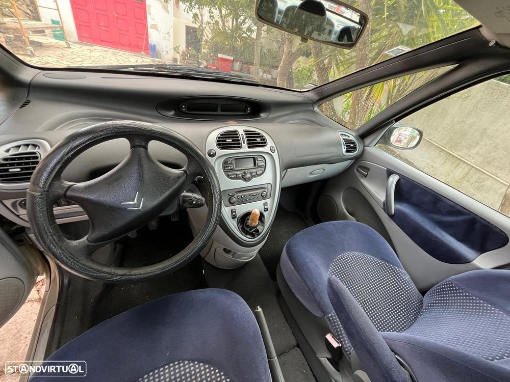 Citroën Xsara Picasso 1.6 Exclusive - 7