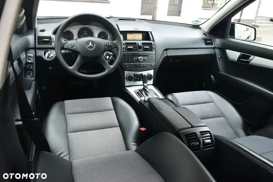 Mercedes-Benz Klasa C 180 T Kompressor Automatik Avantgarde - 14