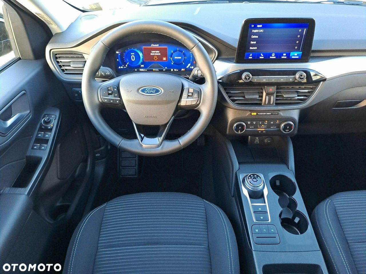 Ford Kuga - 11