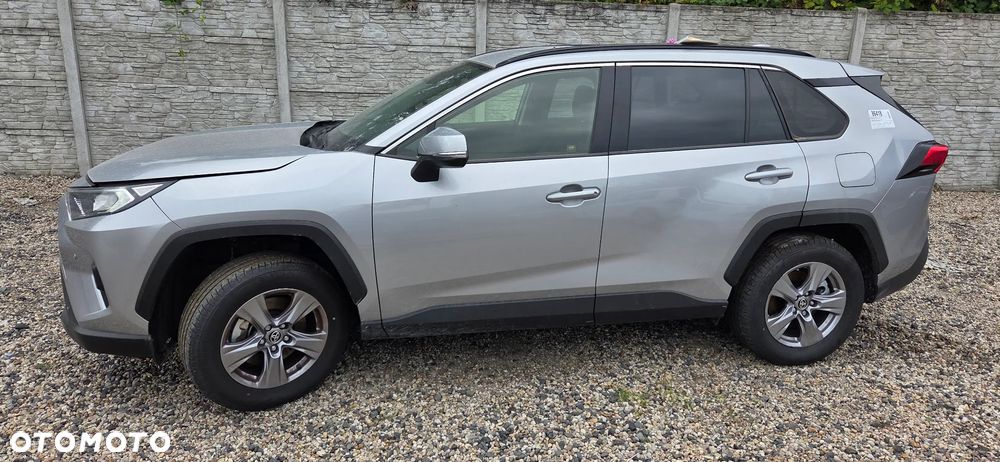 Toyota RAV4 - 4