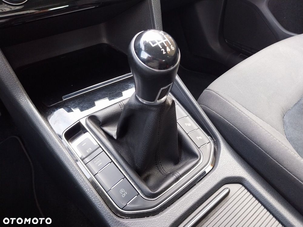 Volkswagen Golf Sportsvan SV 1.4 TSI BMT Highline - 26