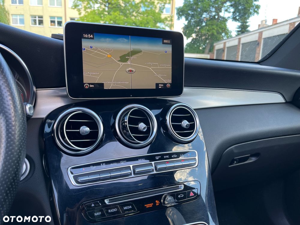 Mercedes-Benz GLC 220 d 4-Matic - 16