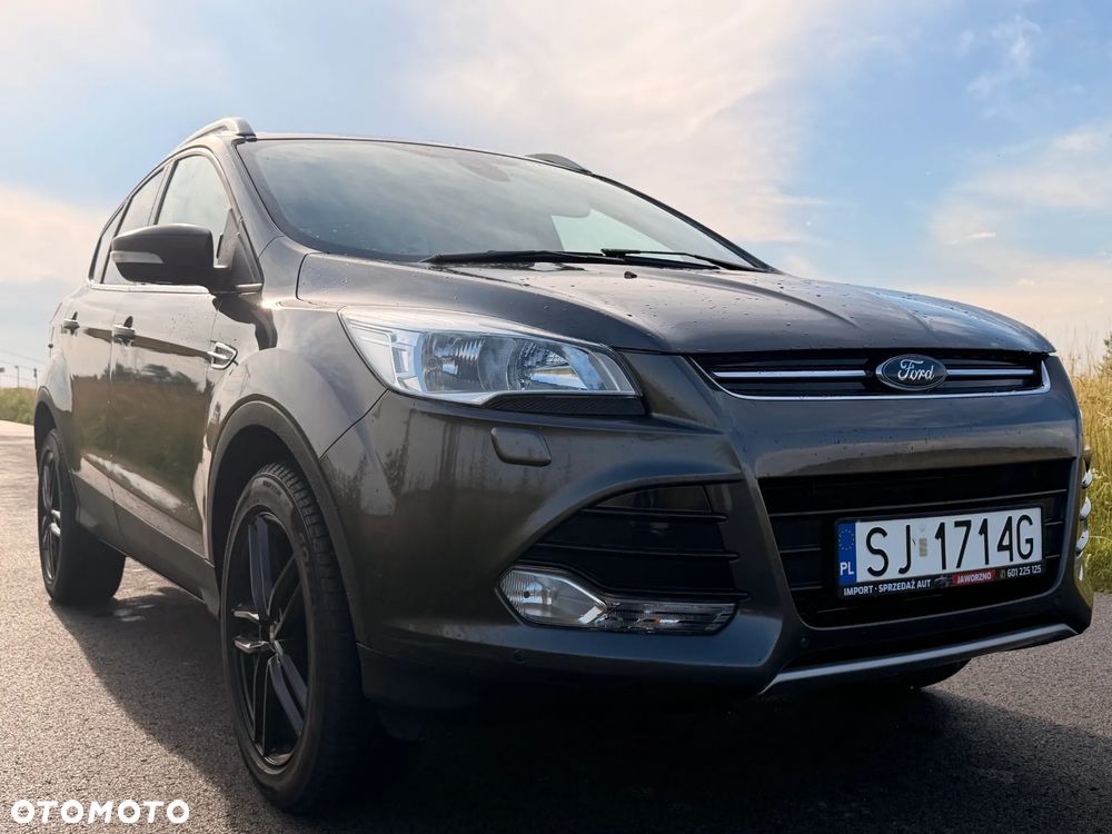 Ford Kuga 1.5 EcoBoost 2x4 Titanium - 13