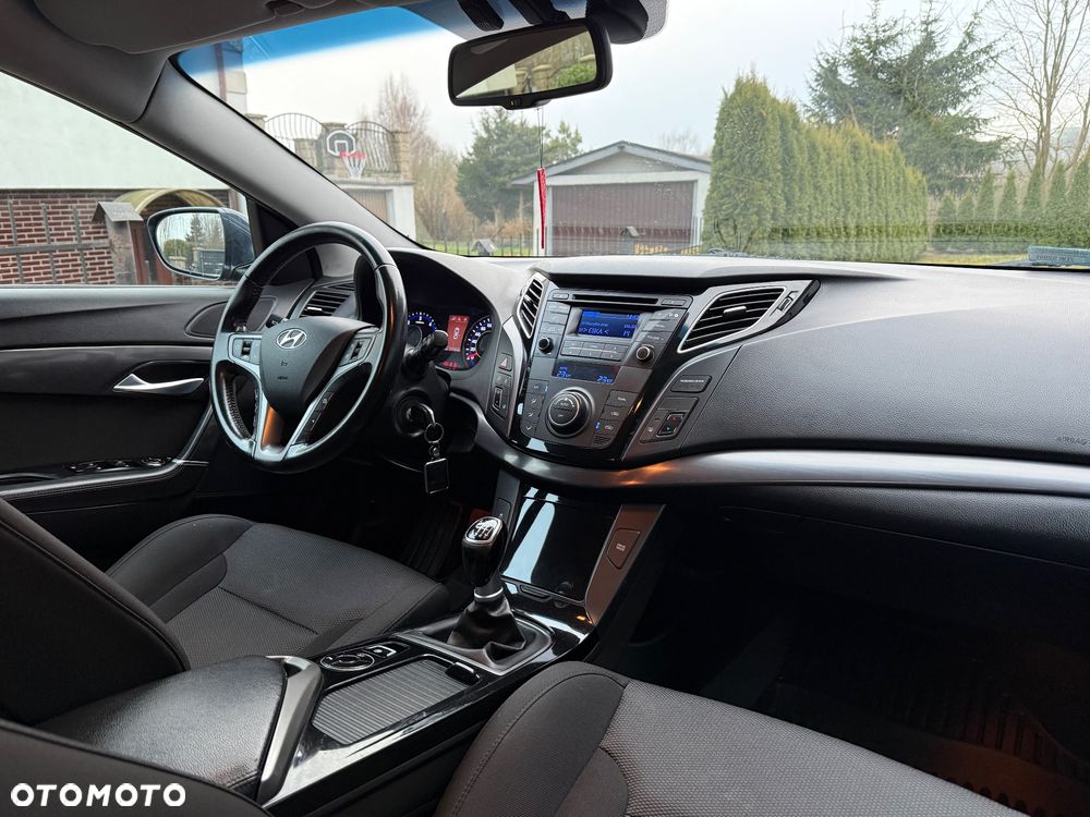 Hyundai i40 Kombi 1.7 CRDi Style - 14