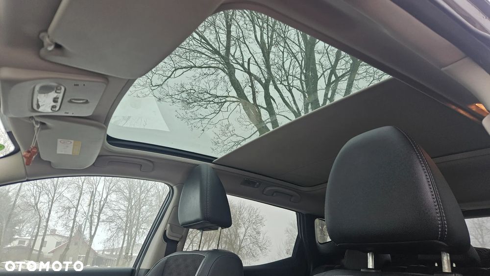 Nissan Qashqai 1.6 dCi Xtronic TEKNA+ - 23