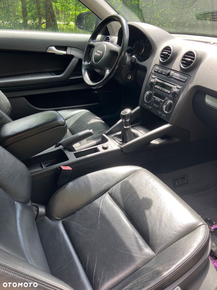 Audi A3 Sportback 2.0 TDI Ambiente - 9