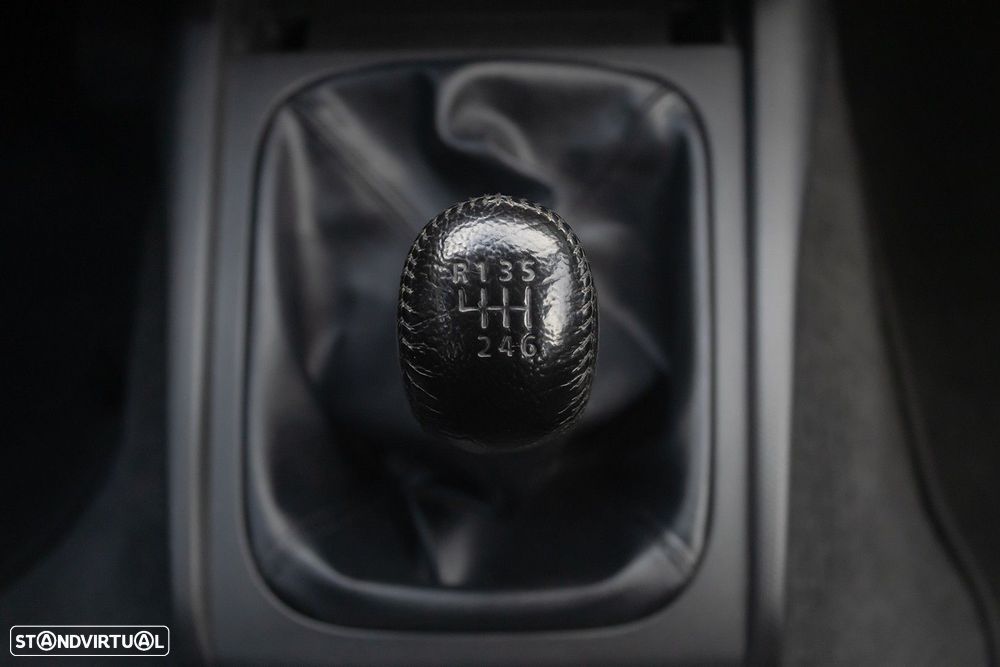 Mitsubishi L200 2.3 DI-D Space Cab Campera 4WD - 11