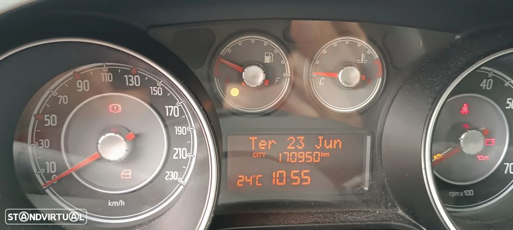 Fiat Punto 1.3 M-Jet Easy S&S - 6