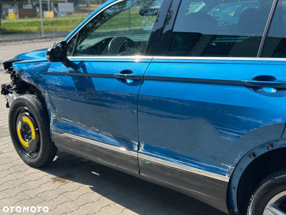Volkswagen Tiguan - 12