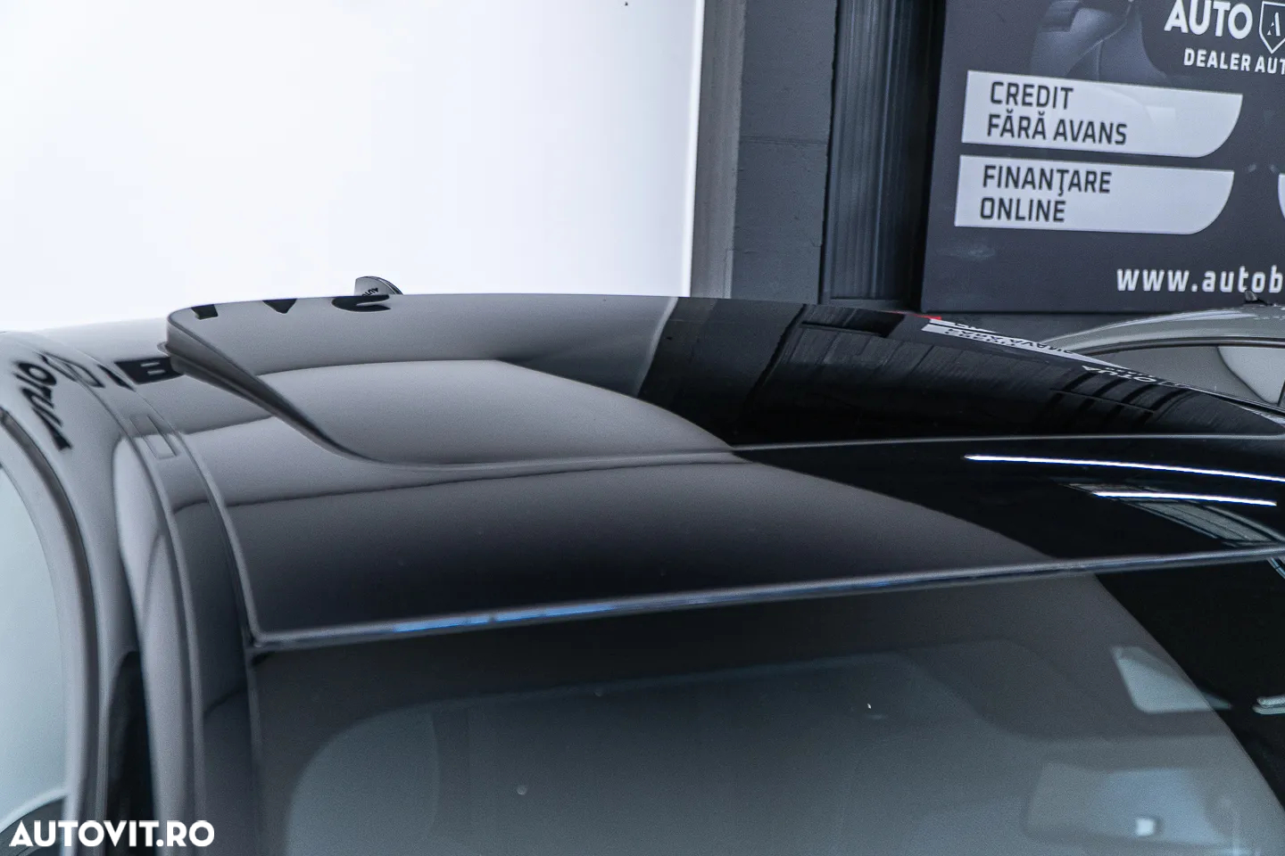 BMW Seria 5 520d Aut. M Sport Edition - 35