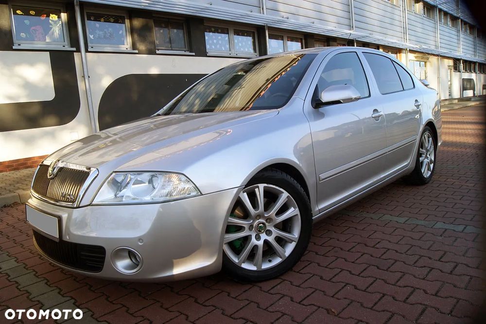 Skoda Octavia 2.0 TFSI RS - 13