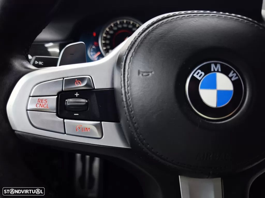 BMW 725 d Pack M - 27