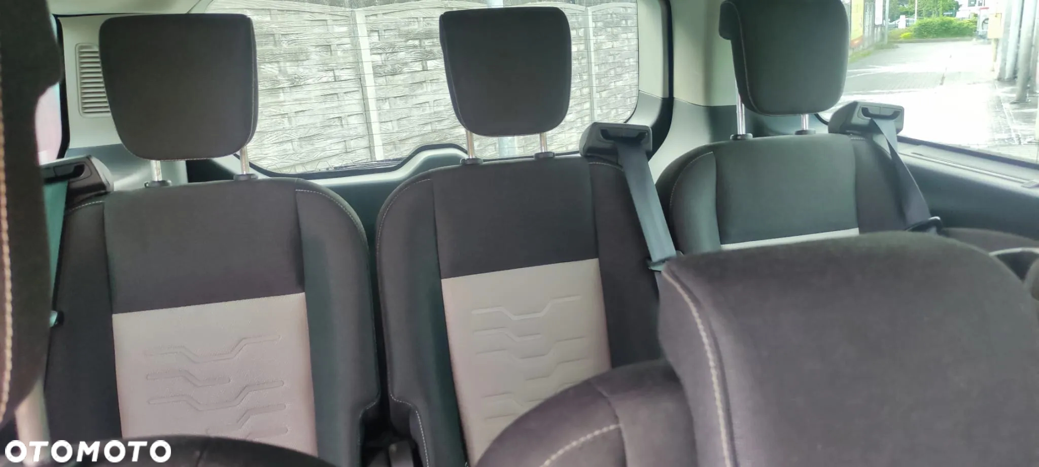 Ford Tourneo Custom - 6