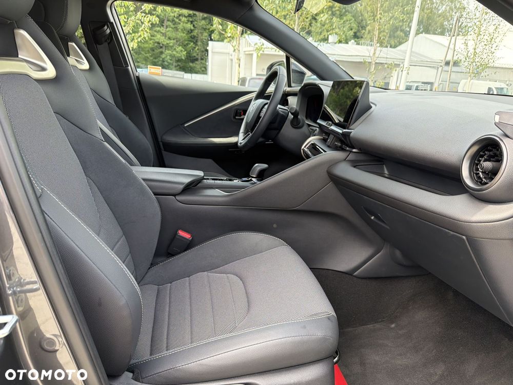Toyota C-HR 1.8 Hybrid Executive - 8