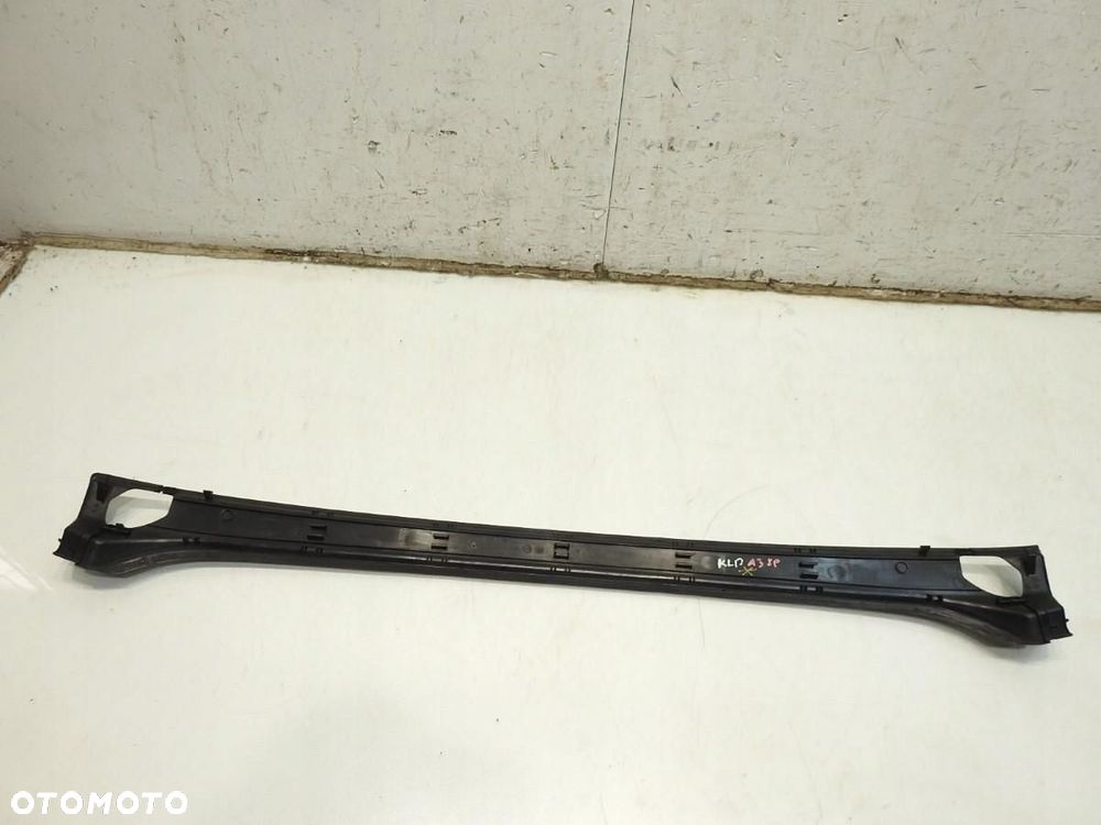 LISTWA OSŁONA KLAPY AUDI A3 8P SPORTBACK 8P4827229 - 4