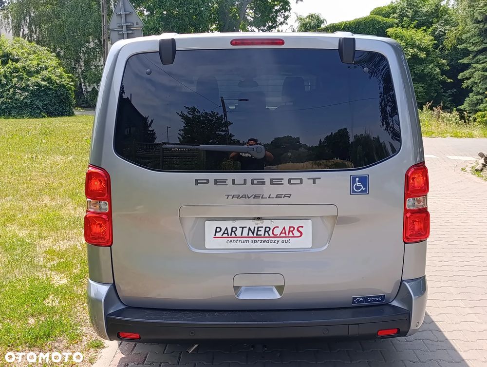 Peugeot Traveller 2.0 BlueHDi Long Business EAT8 - 9