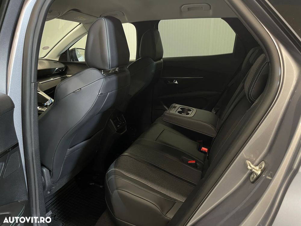 Peugeot 3008 Hybrid 225 e-EAT8 Allure Pack - 11