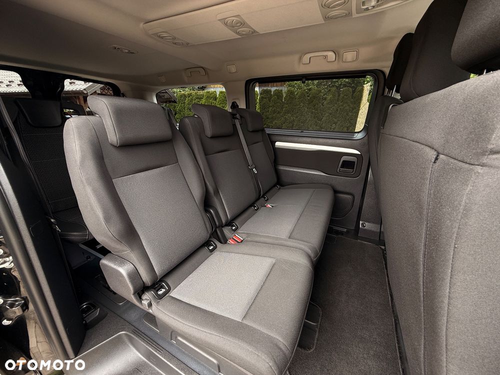 Toyota Proace Verso - 25