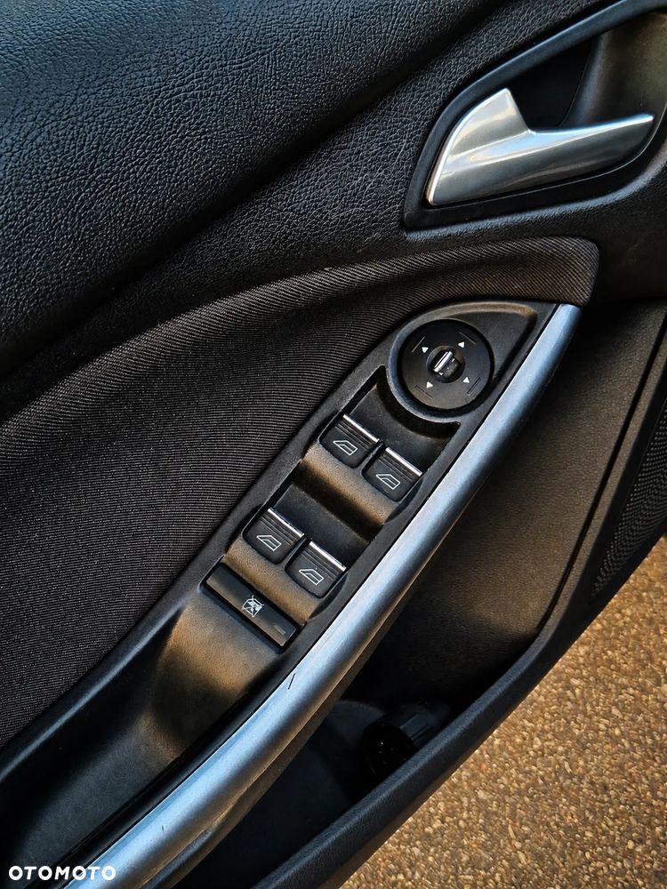 Ford Focus - 20
