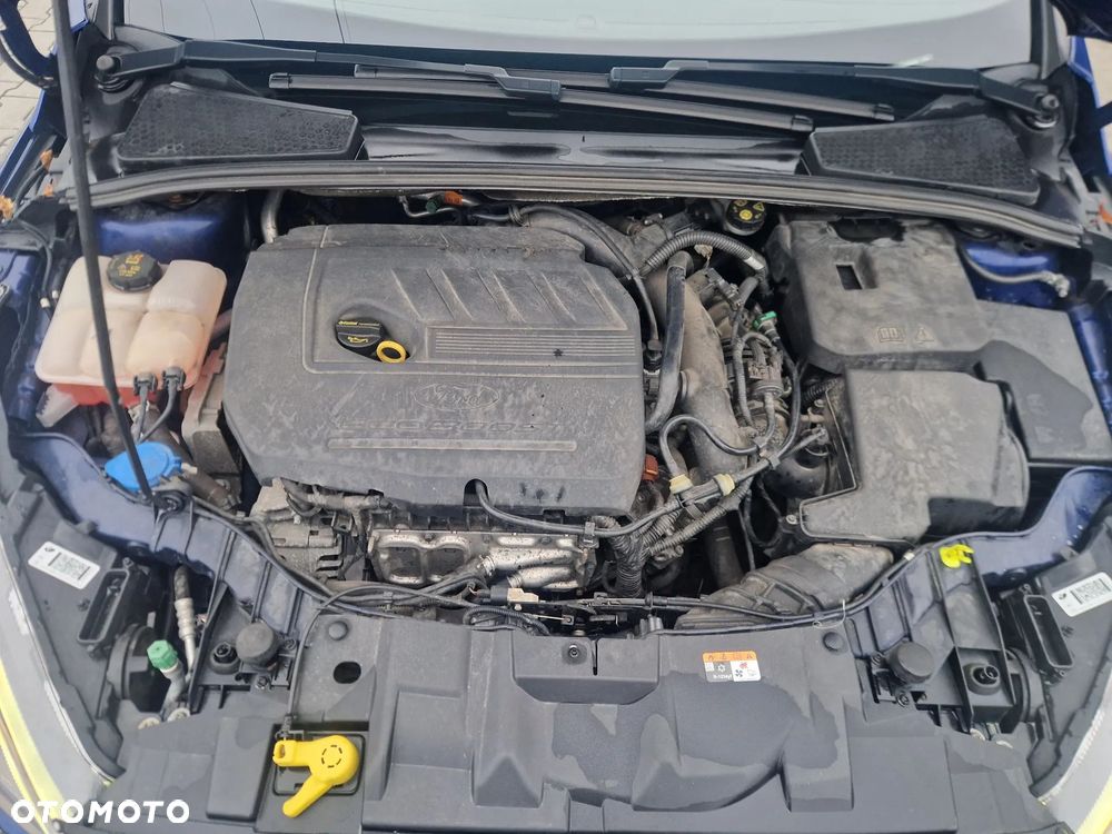 Ford Focus 1.5 EcoBoost ST-Line - 13