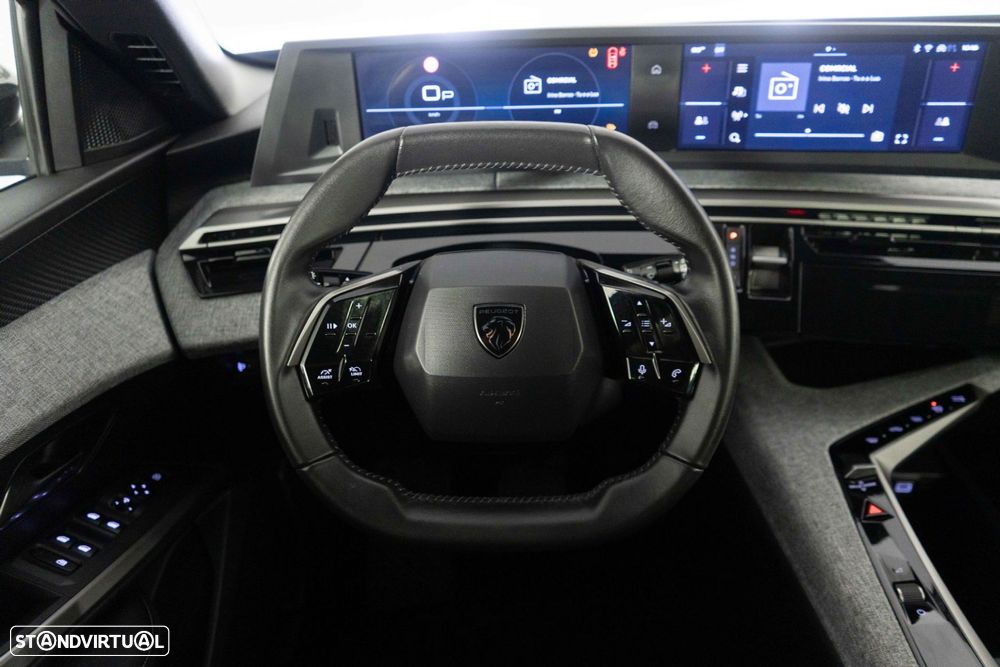 Peugeot 5008 1.2 Hybrid Allure e-DCS6 - 28