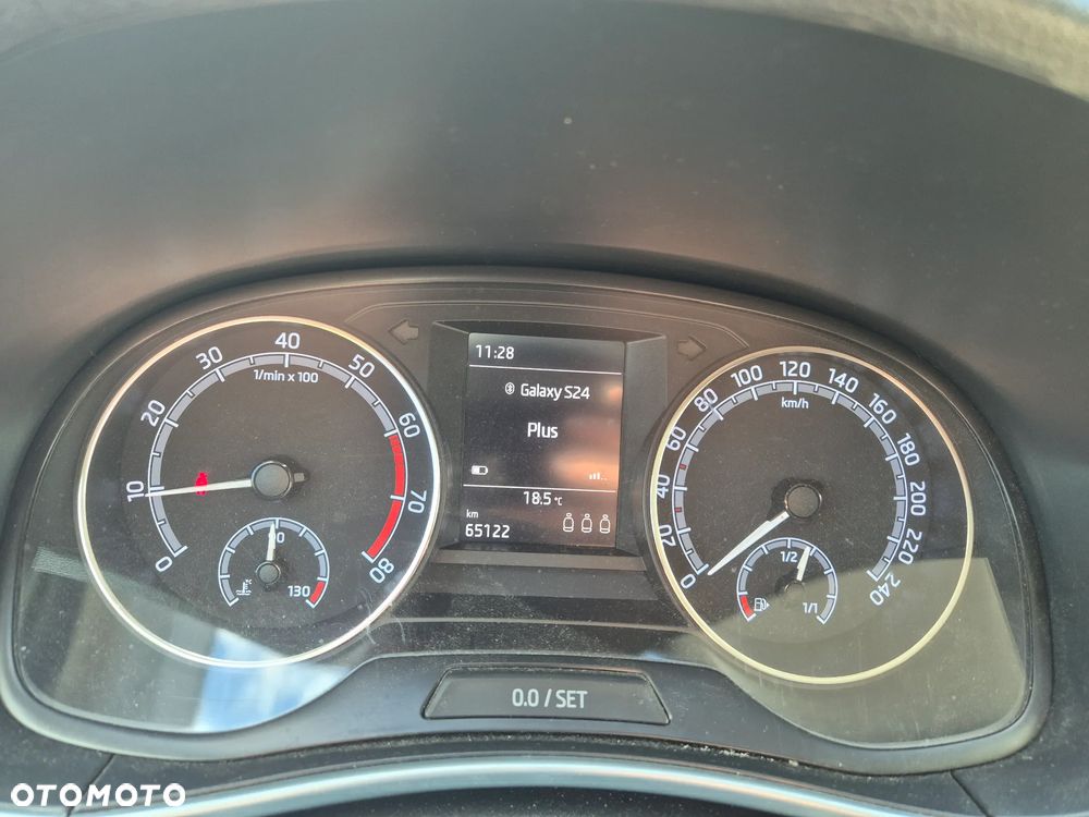 Skoda Fabia 1.0 TSI Ambition - 11