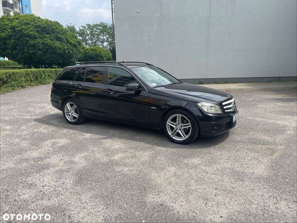Mercedes-Benz Klasa C 200 CDI BlueEff Avantgarde - 2