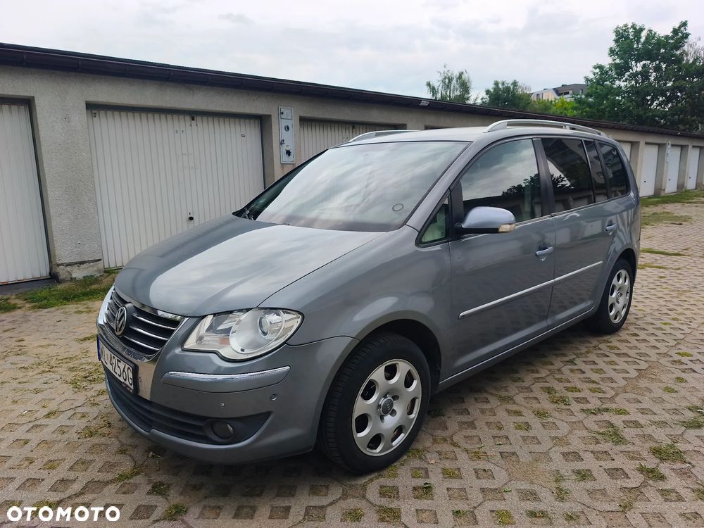 Volkswagen Touran 1.9 TDI DSG Trendline - 10