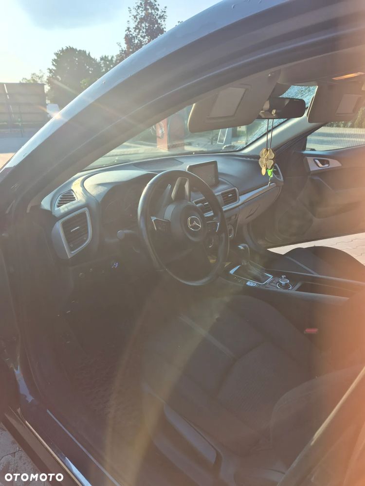 Mazda 3 - 9