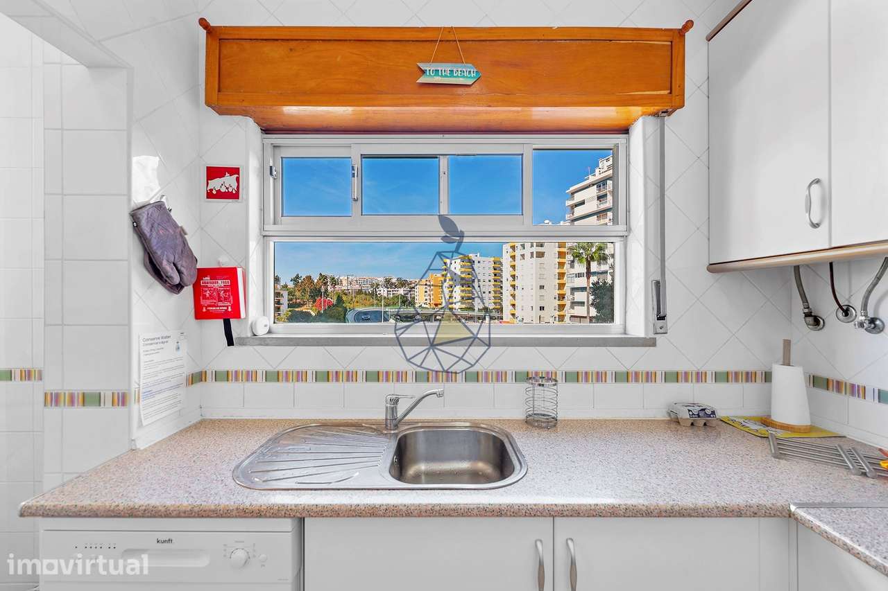 Arrendamento Anual  T2 Espaçoso e Luminoso | Praia da Rocha - Grande imagem: 4/31