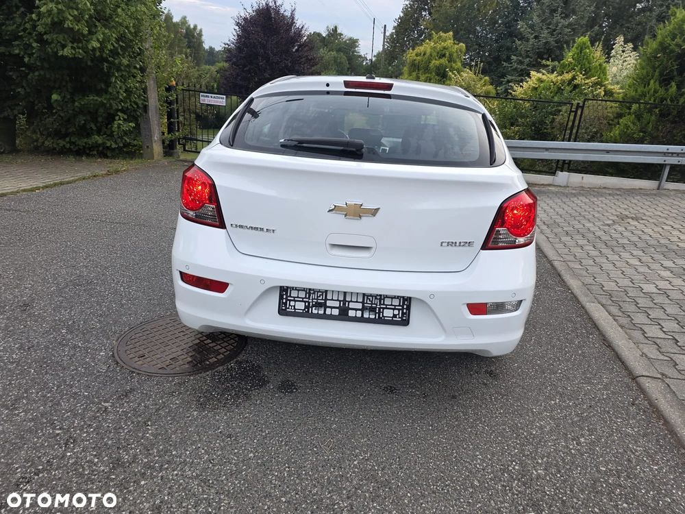 Chevrolet Cruze 1.6 LT+ - 31